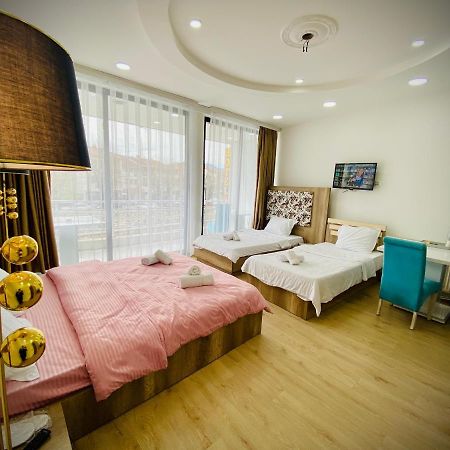 Hotel Perla Prizren Buitenkant foto